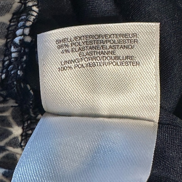 NWT Anne Klein Stretch V-Neck Navy & White Knee Length Dress Elastic Waist Sz 4 - Picture 11 of 16